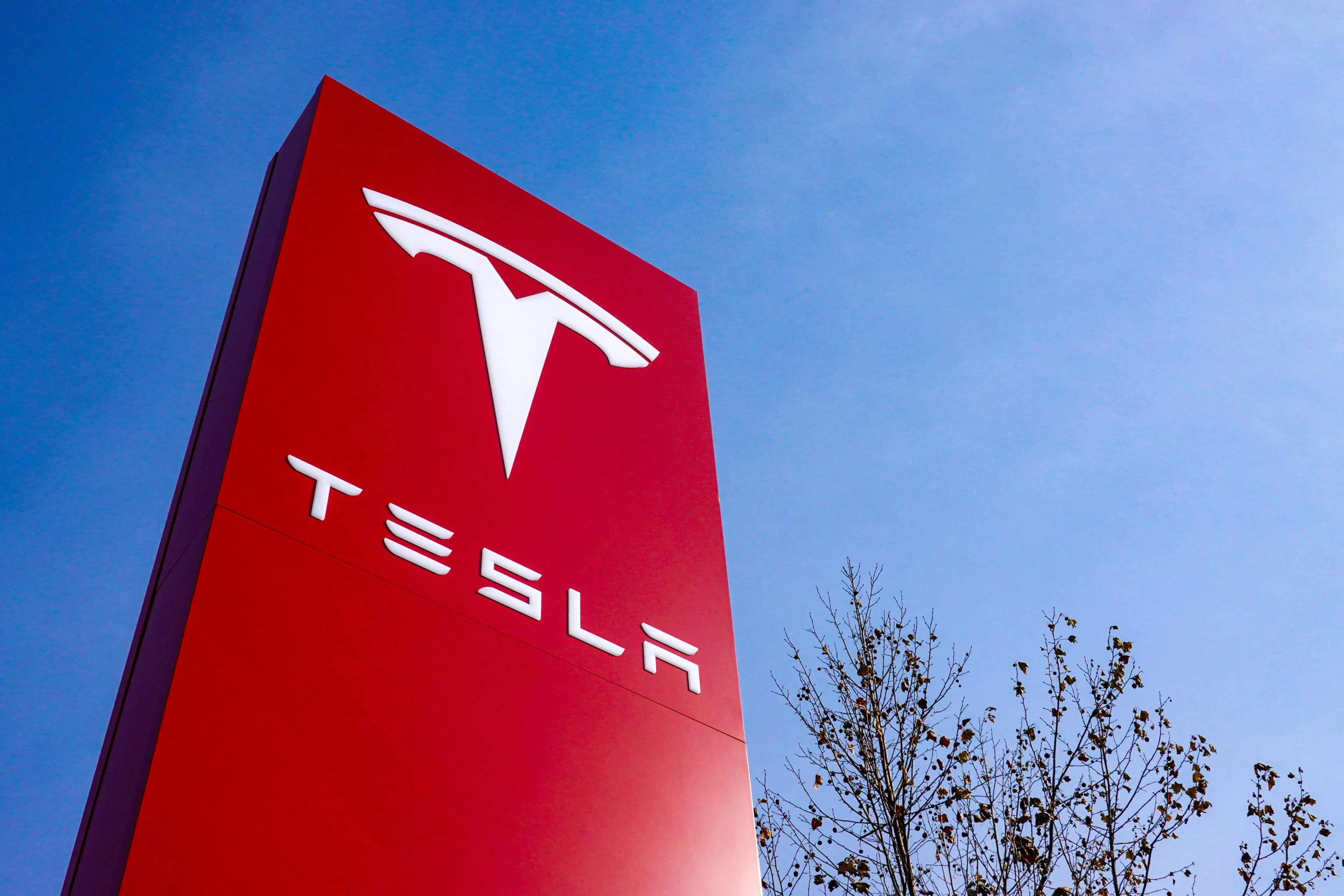 Tesla Applies for UK Electricity Supplier License Under Musk's Leadership cover image