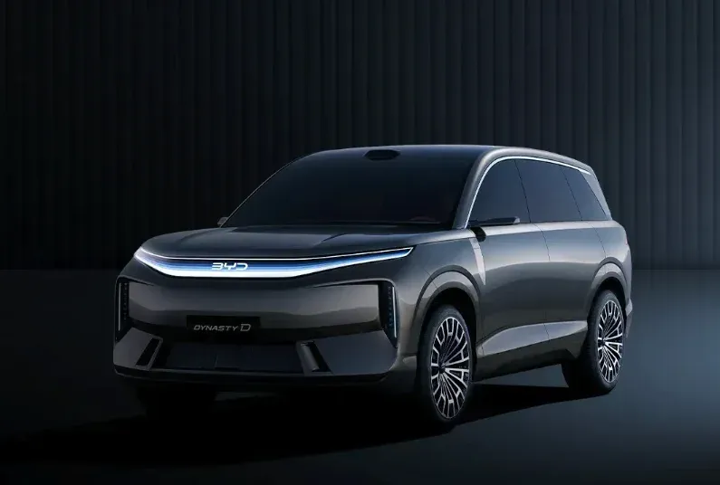 BYD's Flagship 'Dynasty-D' SUV Spotted Testing, Set to Challenge Premium Segment cover image